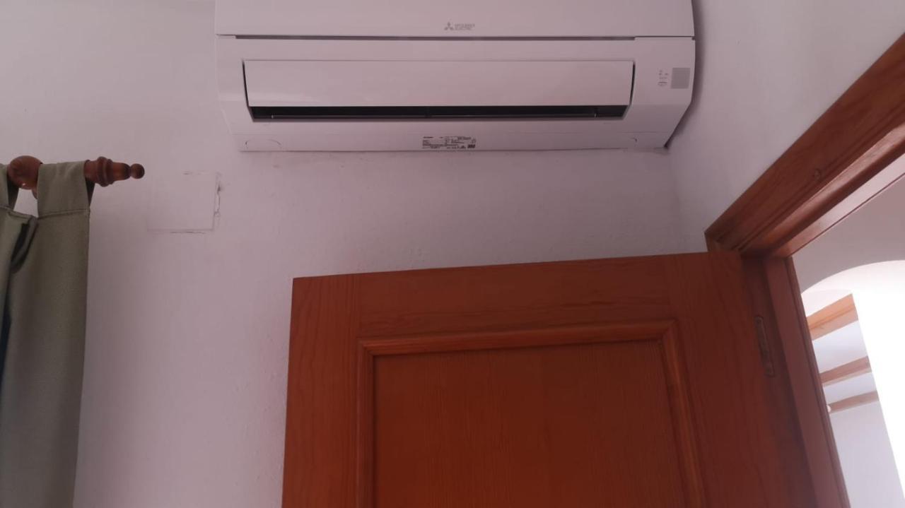 Nido de Aguila Muntanya la Sella Exterior foto